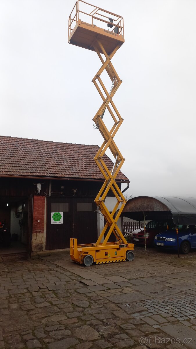 Plosina Haulotte compact 12 - 8