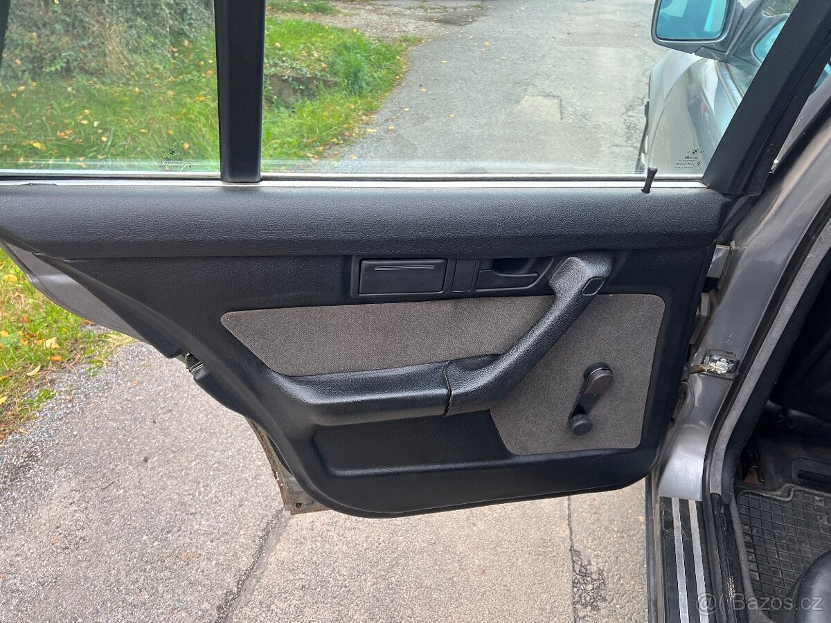 BMW E34 525TDS manuál - 8