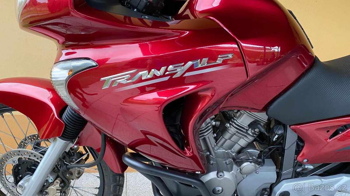 Honda Transalp XL650V / doplňky / kufr /po servisu /TOP STAV - 8