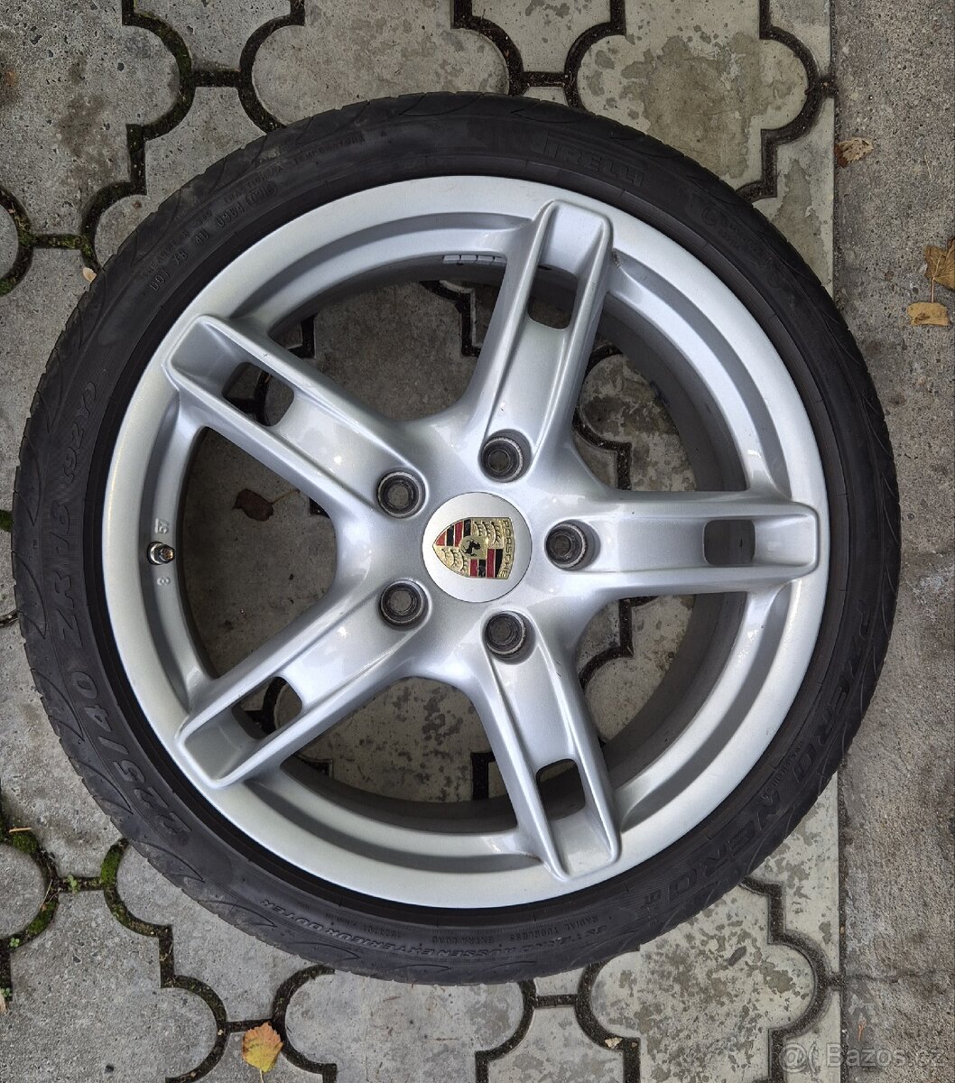 Kola Porsche 987 Boxter S - 18" - 8
