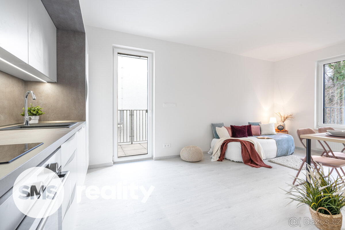 Moderní 2+kk s krásným výhledem, sklepem a krytým parkováním - 8