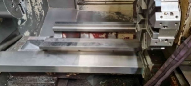 Rok výroby 2007, CNC soustruh SF 55/1000 - 8