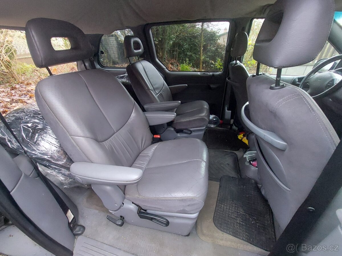 Chrysler Voyager Diesel 2002 - 8
