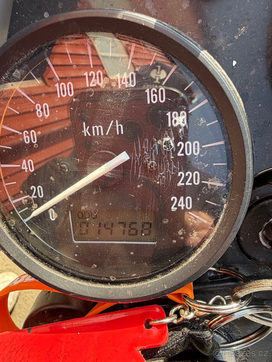 Suzuki Sv650 - 8