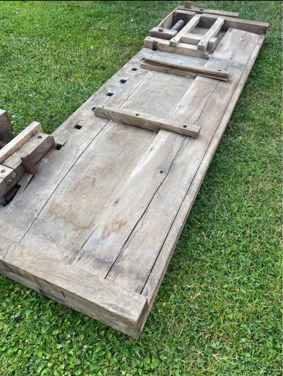 Truhlářský stůl - 8