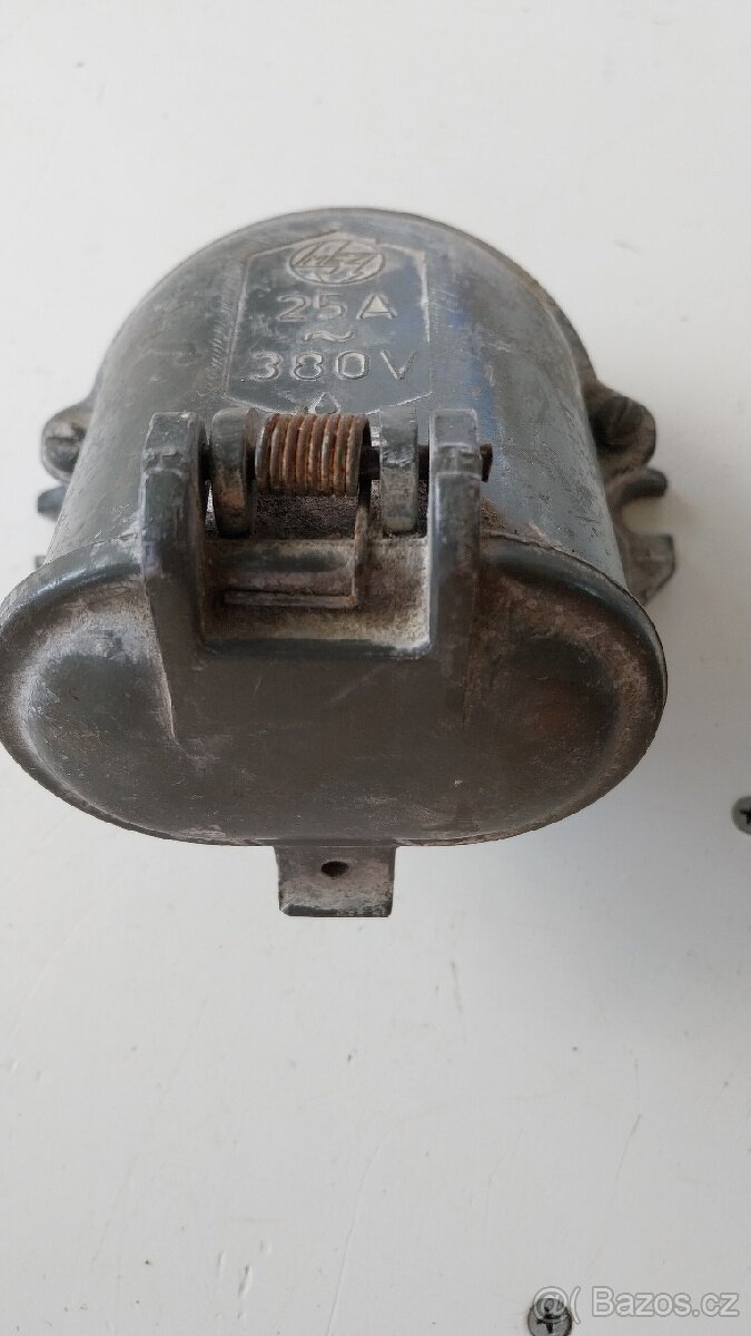 Stropní svítidlo, zásuvka 25A, 380V, zásuvka 16A,380V - 8