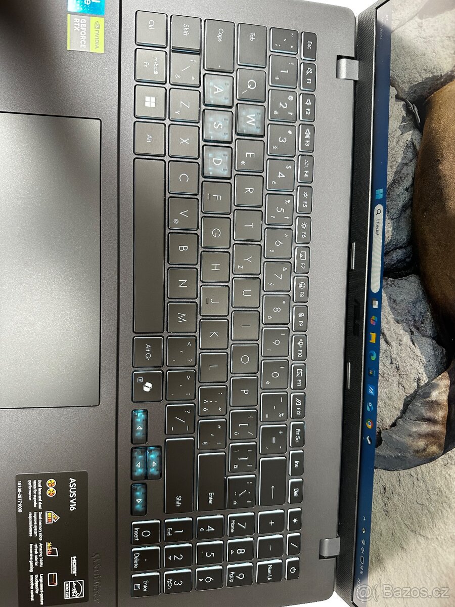 ASUS Vivobook 16 RTX 4050 Herní notebook, 144H - 8