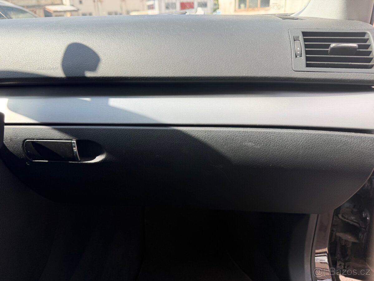 Audi a4 b7 125kw dily - 8
