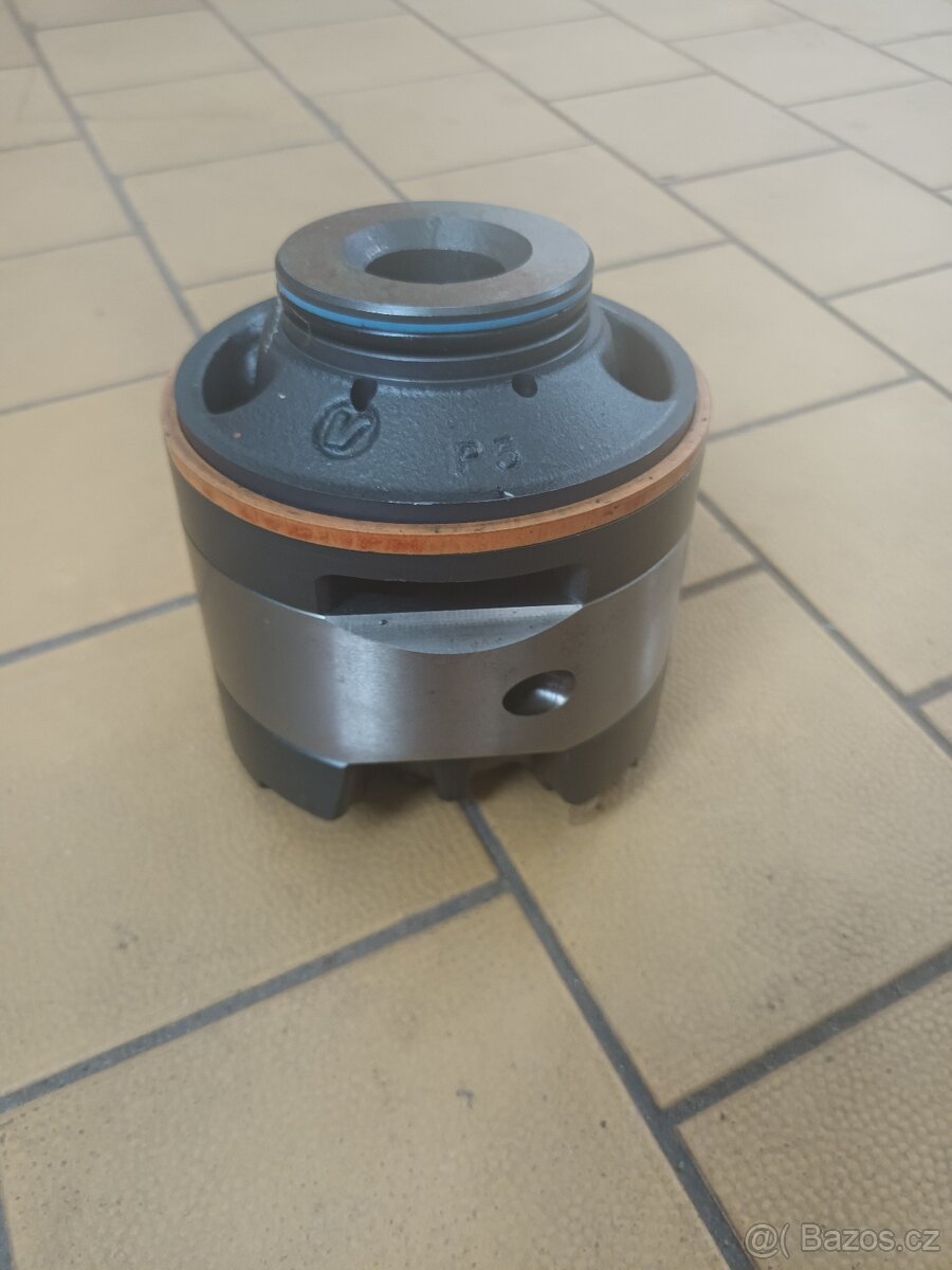 Náhradní díly pro hydraulické lisy CS – likvidace provozovny - 8