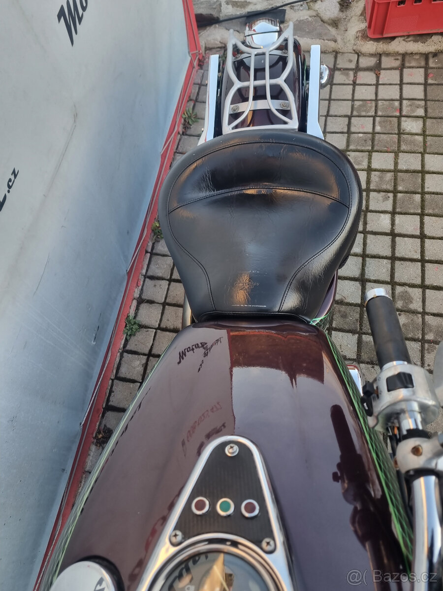 Kawasaki VN 1500 Classic - 8