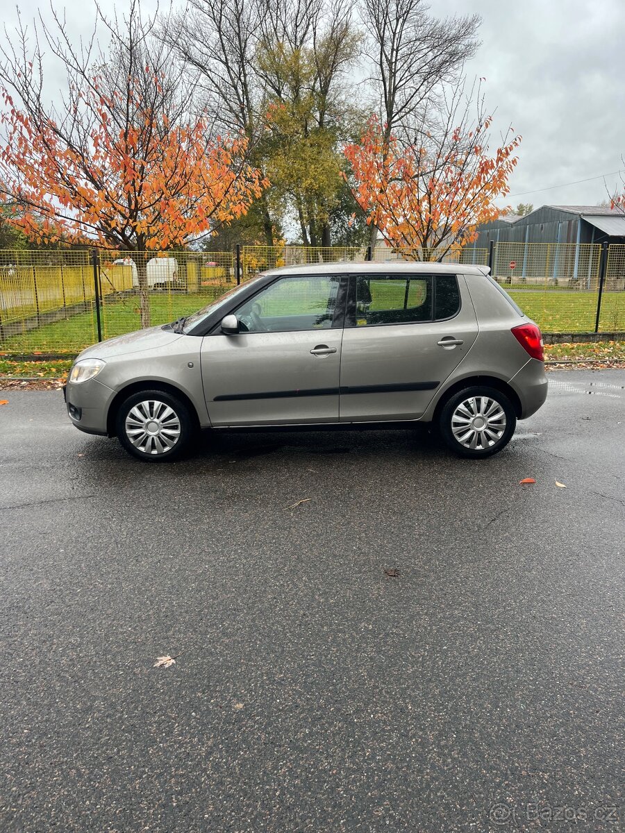 Škoda Fabia II - 8
