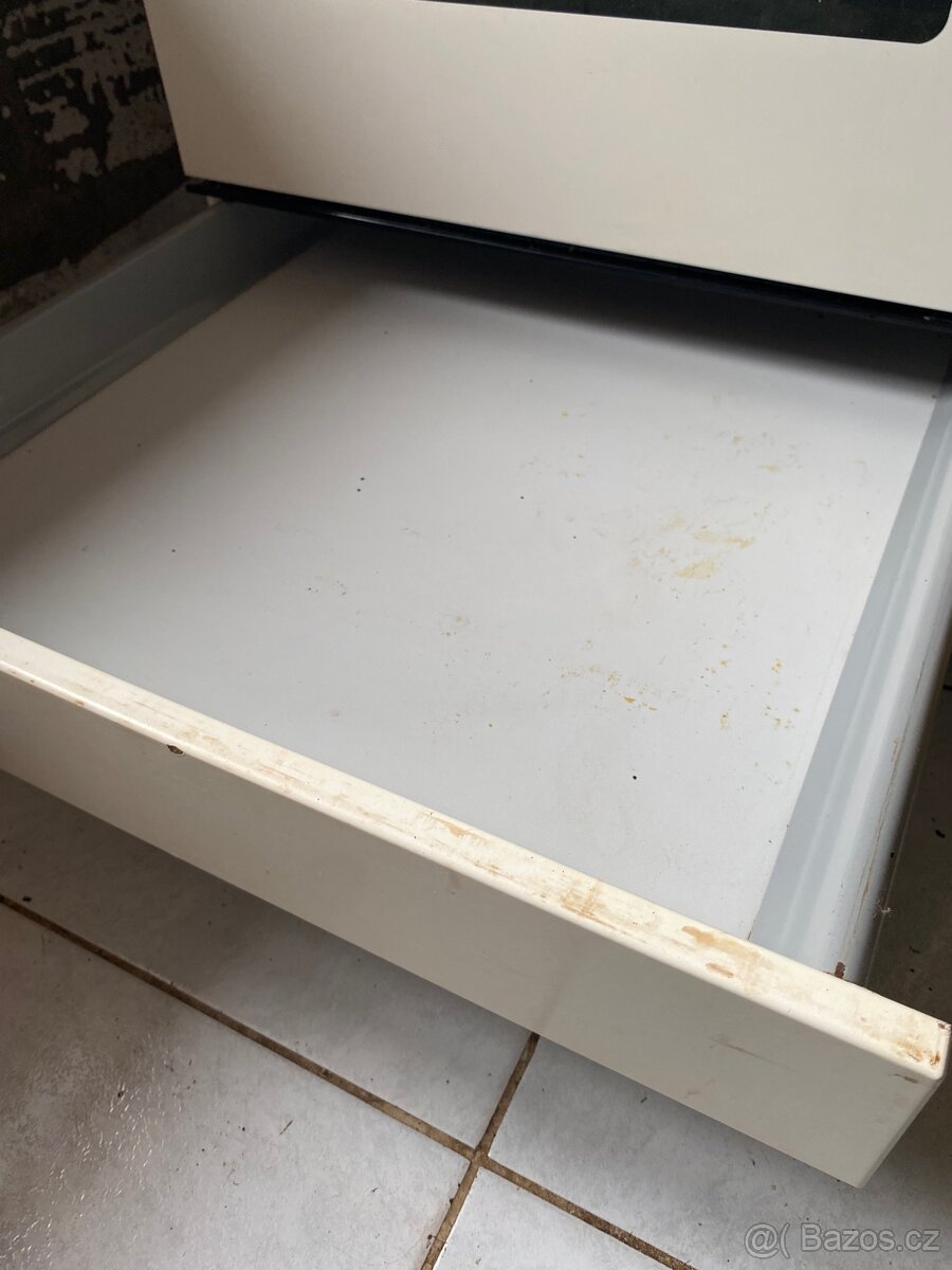 Horkovzdušná trouba Ikea Datid - 8