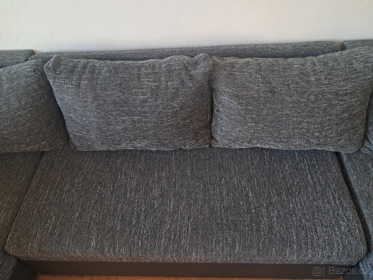 Gauč 2.5×3×2.2 m 2roky používaný - 8