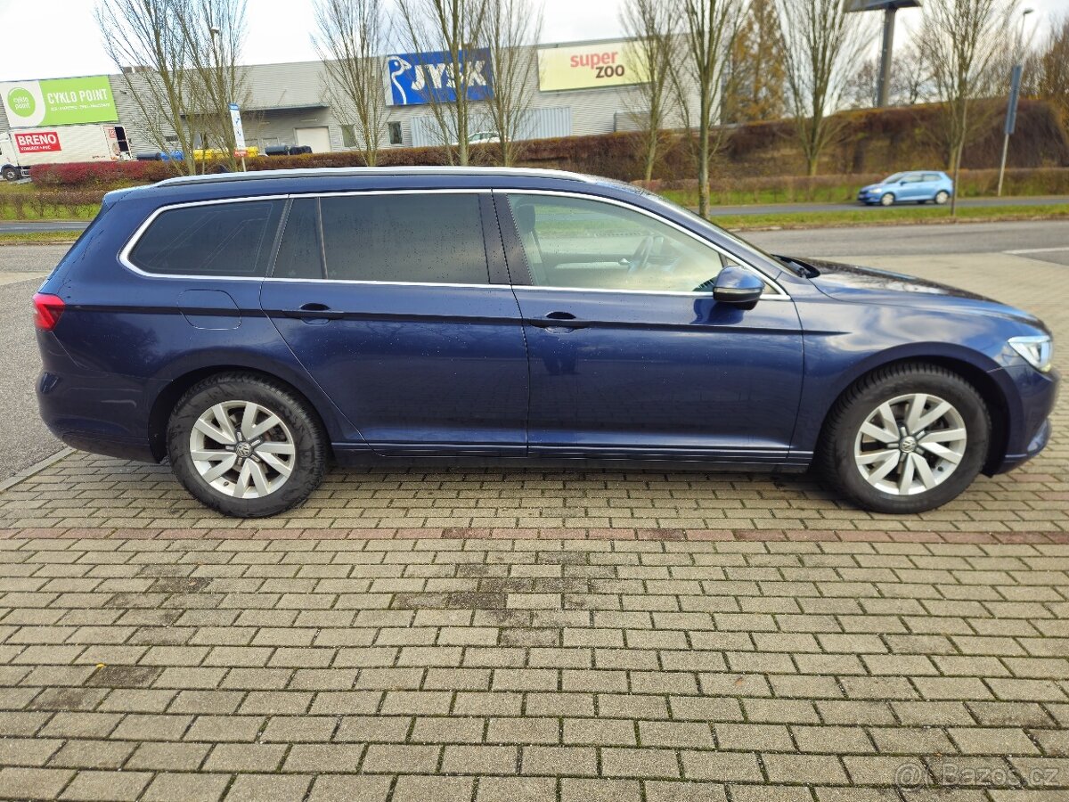 VW Passat B8 Variant Comfort line 2,0TDi 110kW - 8