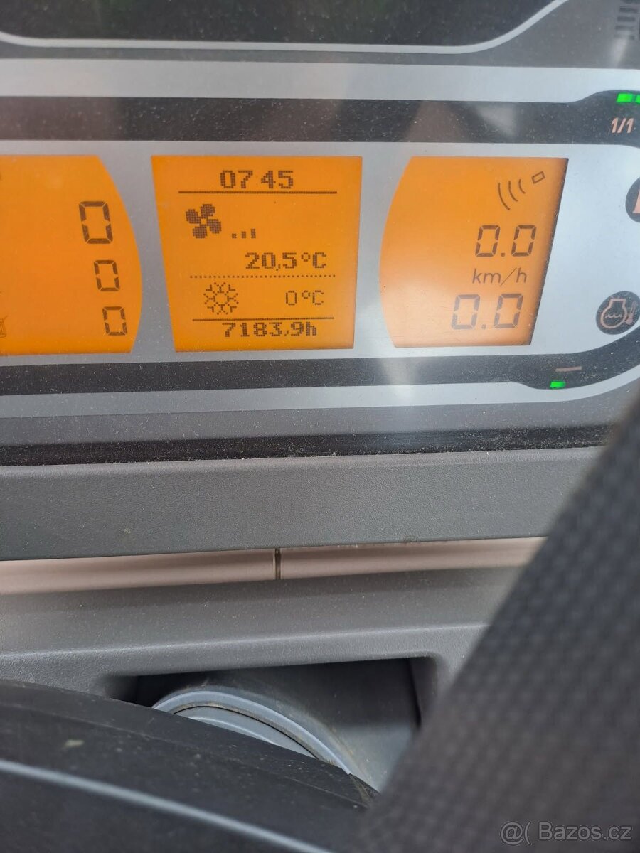 Fendt 826 VARIO ProfiPlus - 8