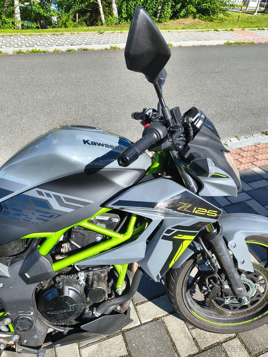 Kawasaki Z 125 - 8