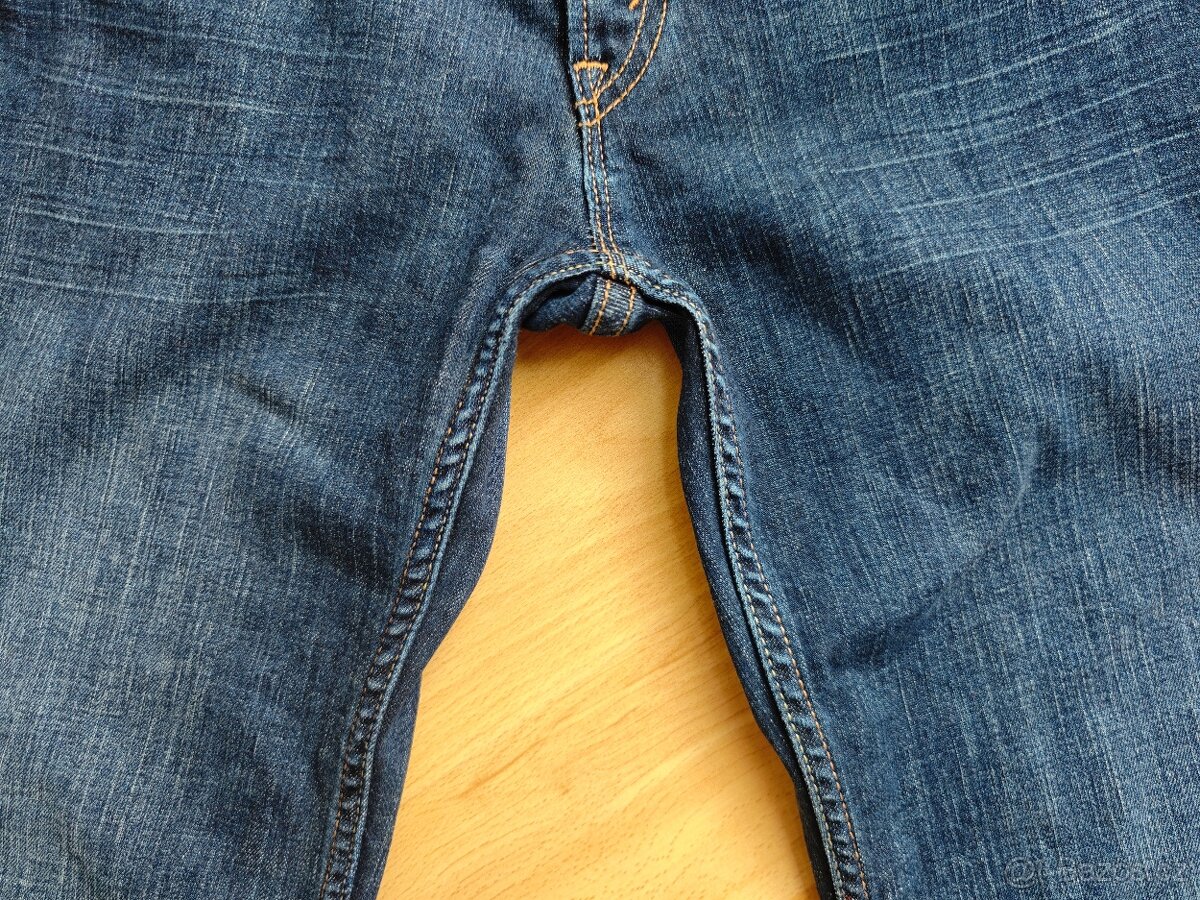 Levi's dámské džíny 524 - 8