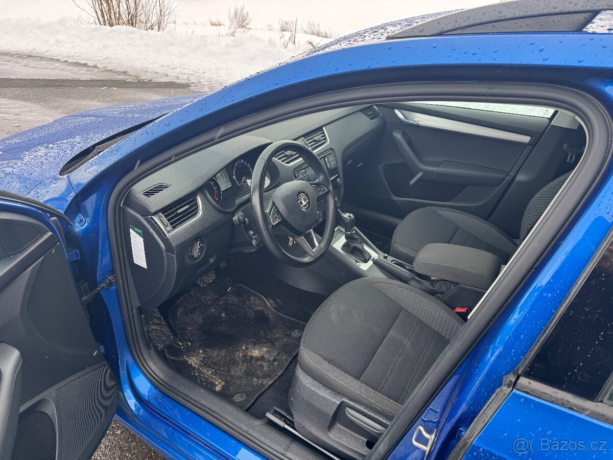 Škoda Octavia 3 2.0tdi 110kw - 8