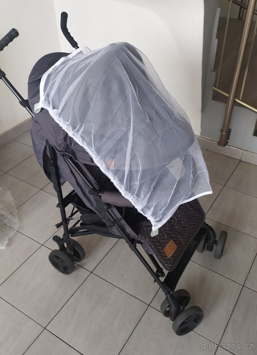 Kočárek golfový Lionelo - 8