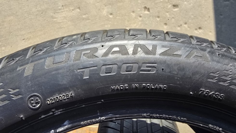 Letní pneu 245/45/18 Bridgestone - 8