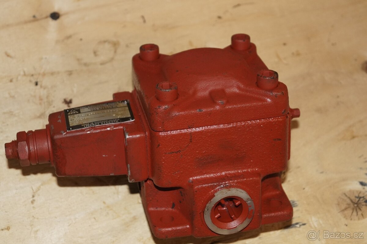 Olejové čerpadlo III - 8