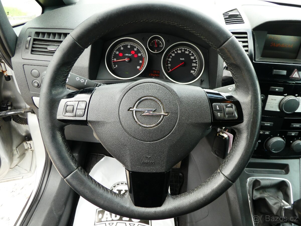 Opel Zafira 1.6i 85kW ecoFlex,7 míst - 8