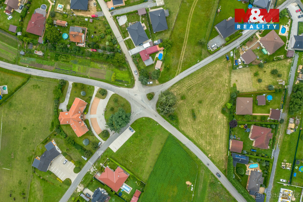 Prodej komerčního pozemku, 3208 m², Tišice - 8