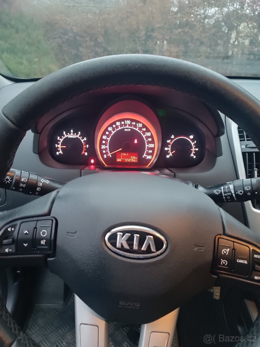 Kia Ceed 2012, 1.6 benzín - 8