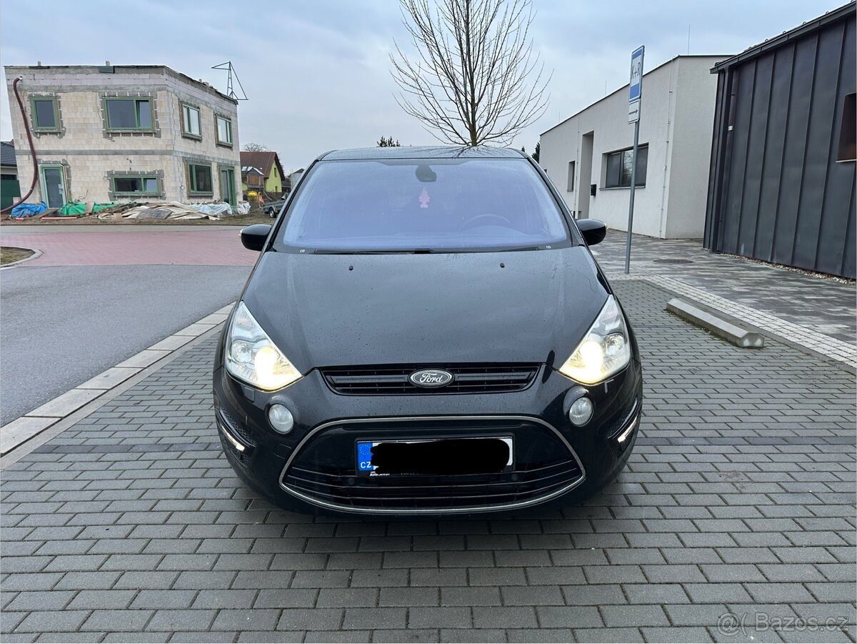 Prodám: Ford S-Max 2.0 TDCi R.V 2012 Facelift - 8