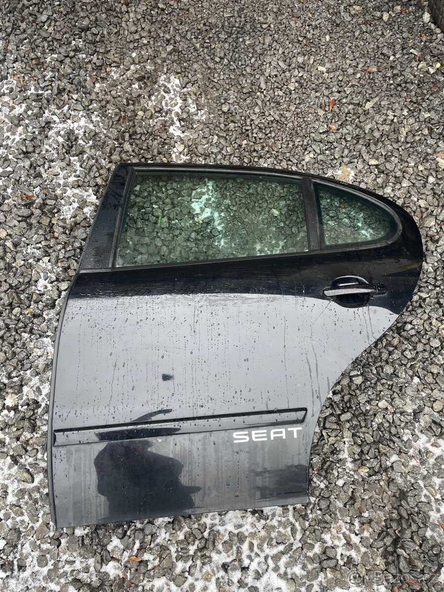 Seat leon 1n dveře L041 - 8