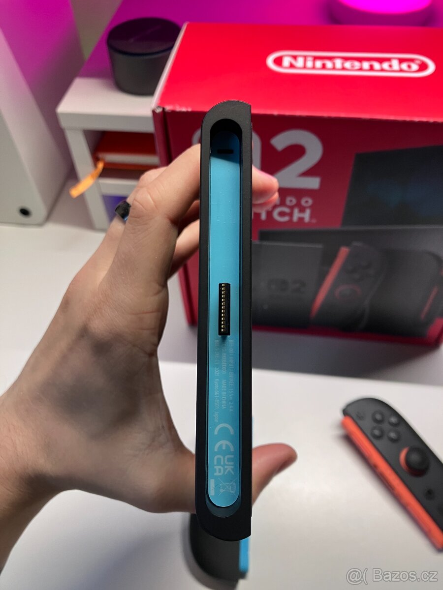 Nintendo Switch 2 - top stav - komplet balení - 8