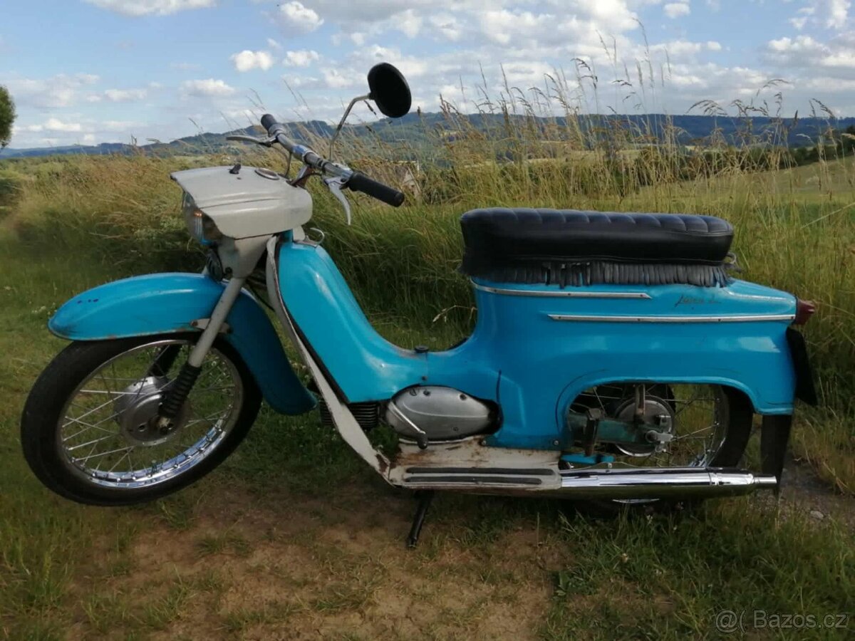 Jawa pionýr - 8