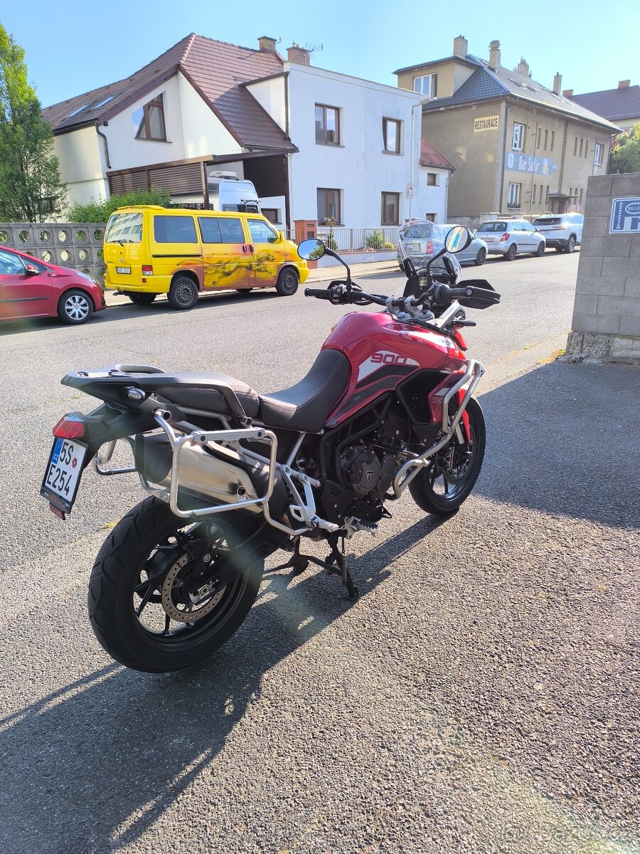 Triumph Tiger 900 GT - 8
