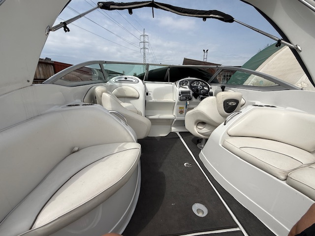Loď CROWNLINE 275 CCR - 8