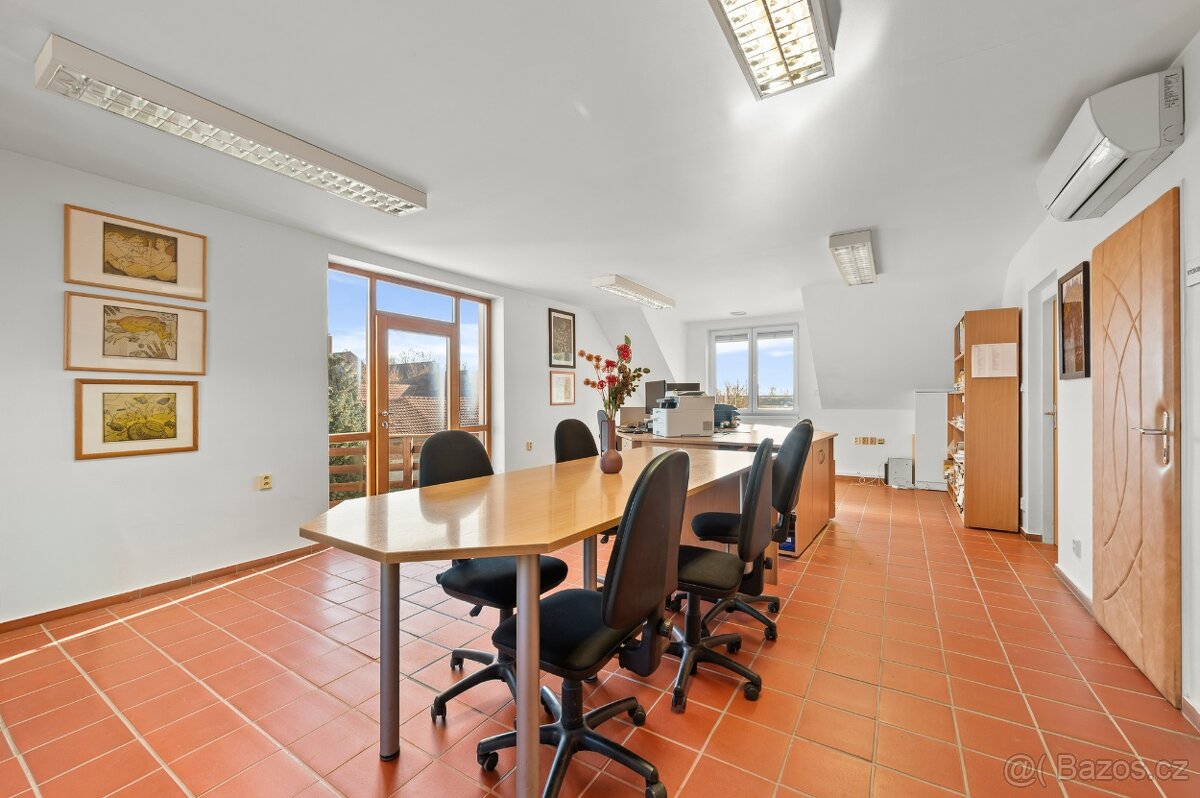 Prodej komerčního areálu v Ponětovicích - 8