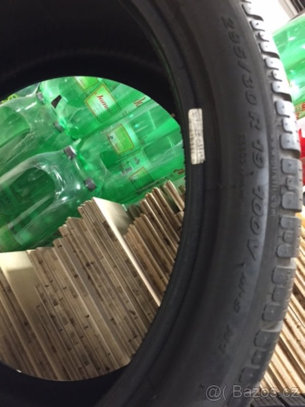 zimní pneu 2ks - Pirelli R19, 295/30 R19,W240 - 8