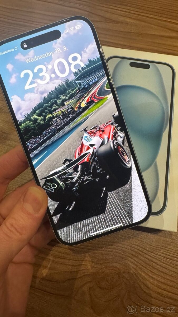 iPhone 15 128gb modrý - 8