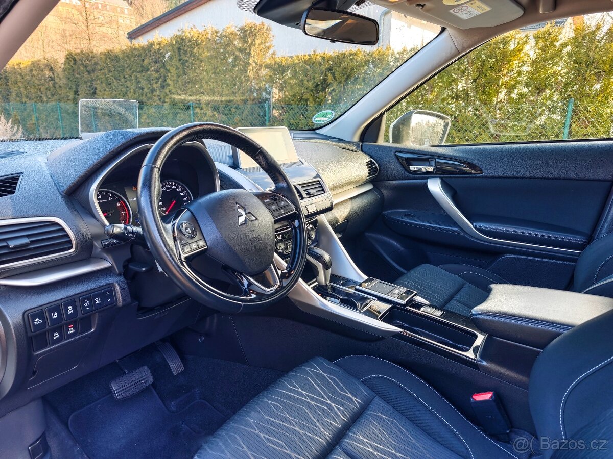 Mitsubishi Eclipse Cross 1.5 T-MIVEC Intense/Aut/Led/Pano/ - 8