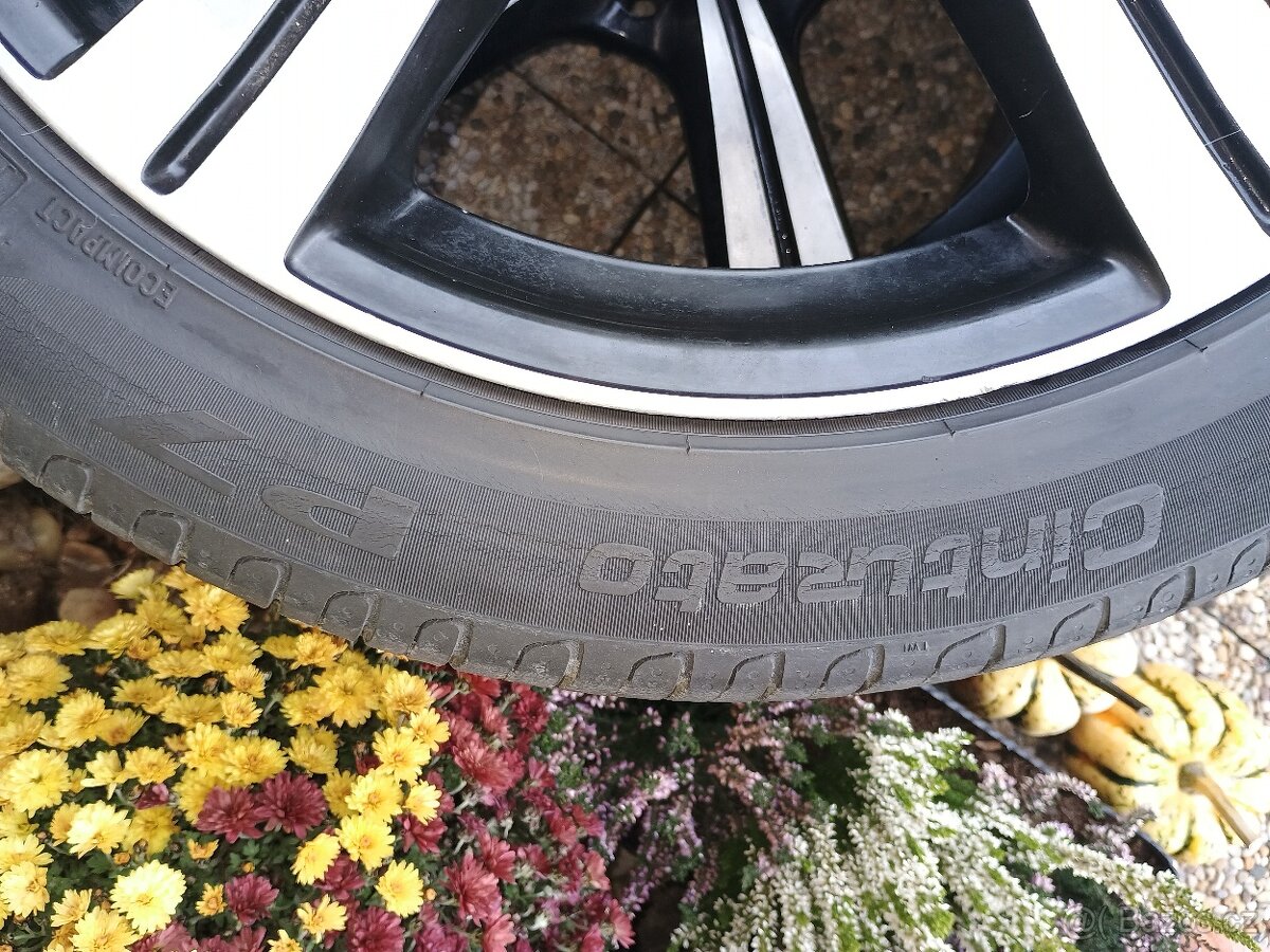 Prodám pneumatiky Pirelli Cinturato P7 235/45R18 - 8