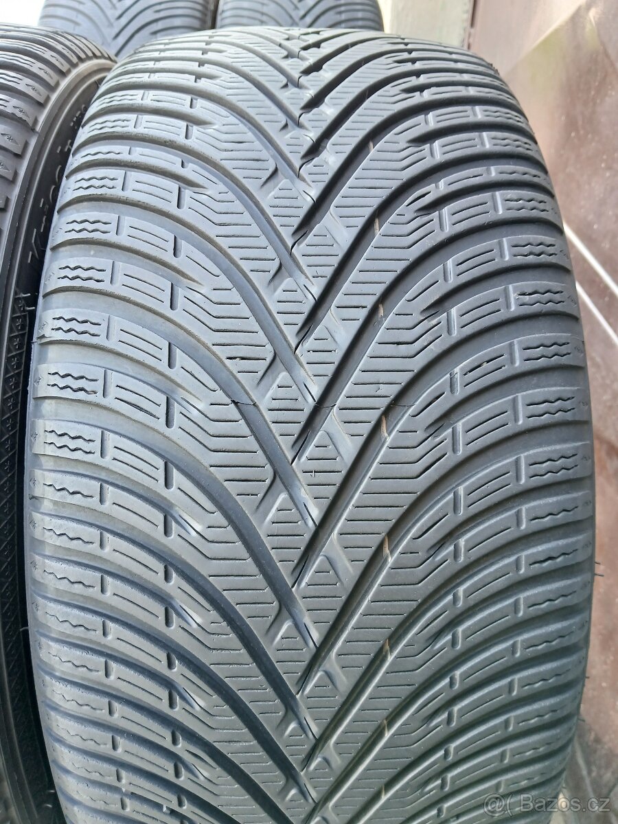 zimní pneu 235/40/18 - 8