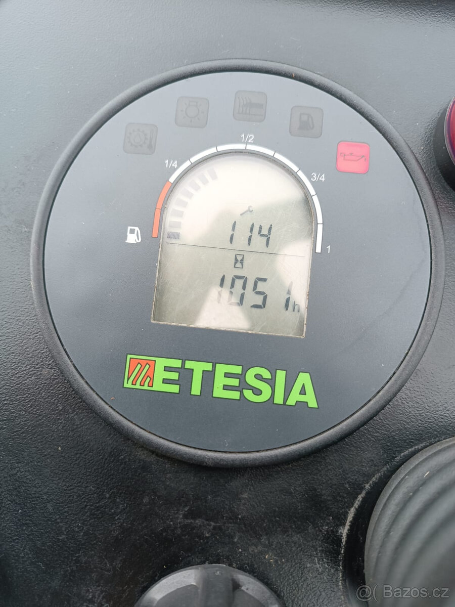 Traktorová sekačka - 8