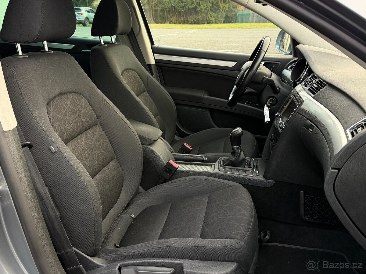Škoda Superb 2.0TDi 125kW bi-xenon, tažné, nová STK, rozvody - 8
