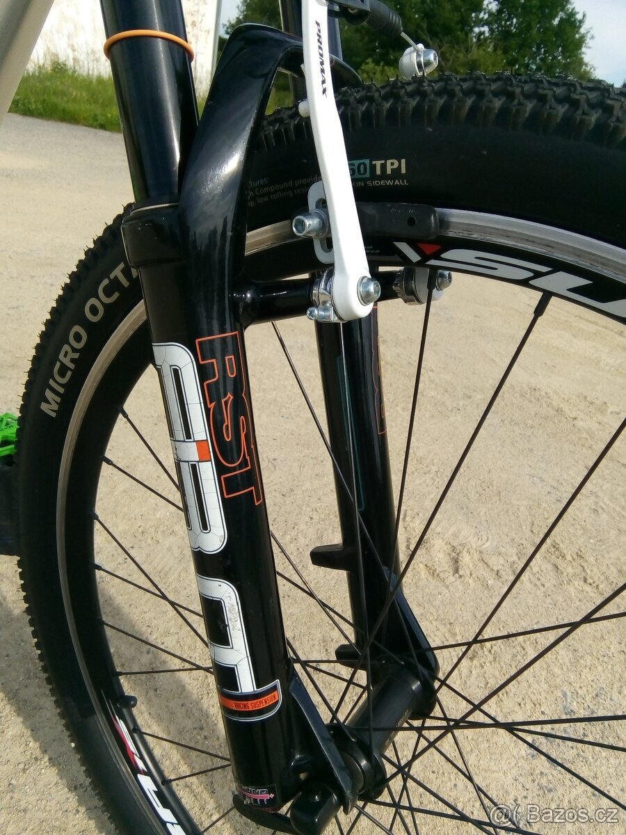 MTB MXM RS Pro, TOP stav, 26", 3x8 - 8