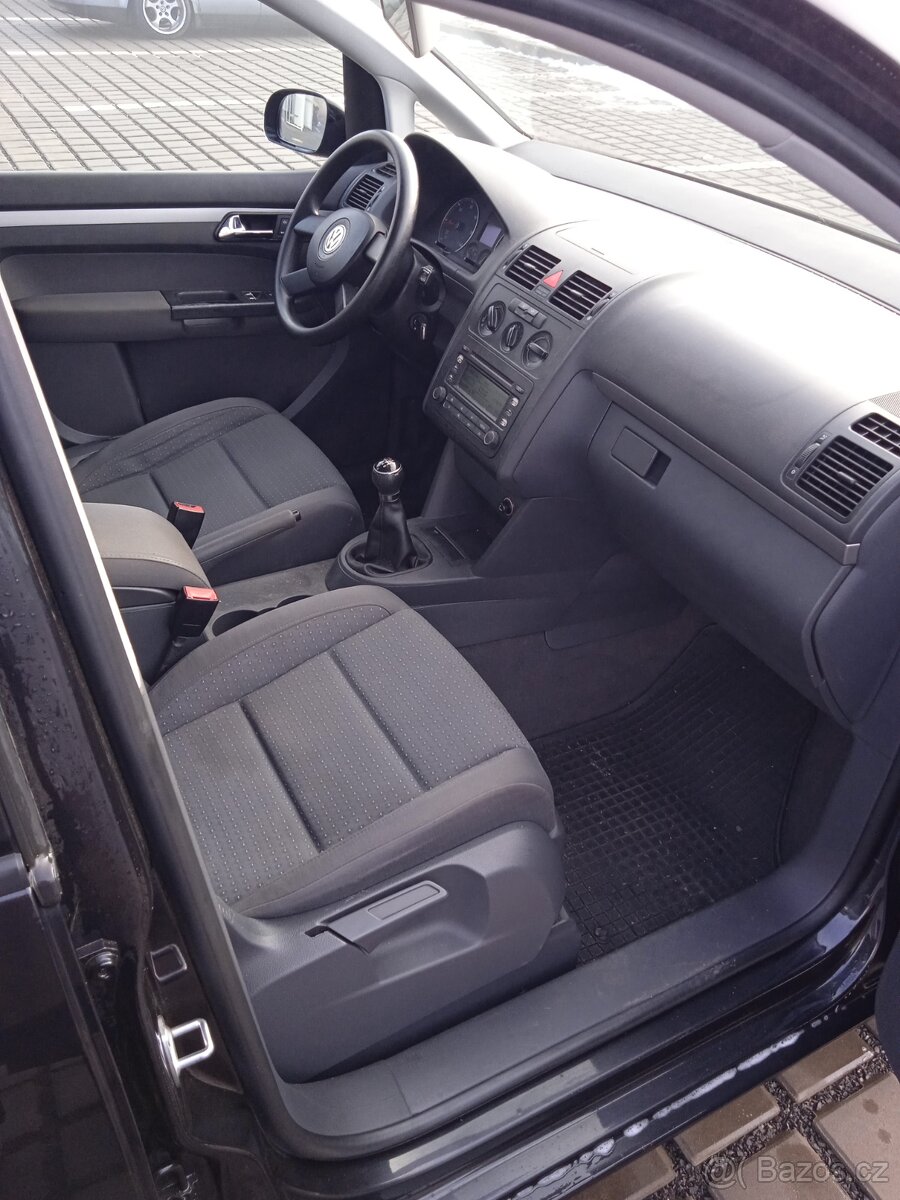 Touran 1.9 TDI 77Kw - 8