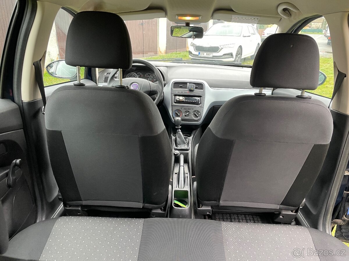 Fiat Punto 1.2 - 8