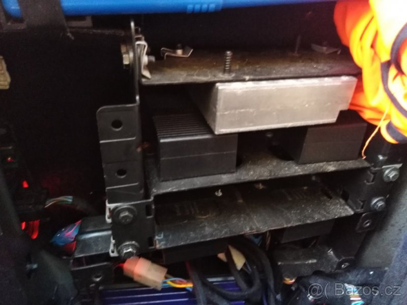 BMW E53 X5 na náhradní díly 3.0D a 4.4i šíbr, navi 16:9 - 8