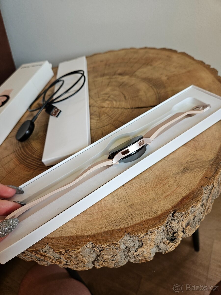 Samsung Galaxy Watch 4 - 8