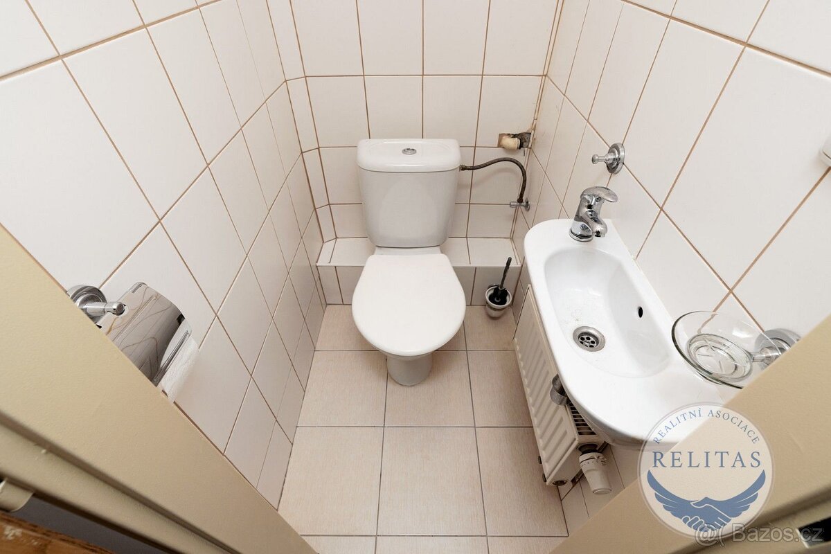 Pronájem bytu 2+kk 45 m² - 8