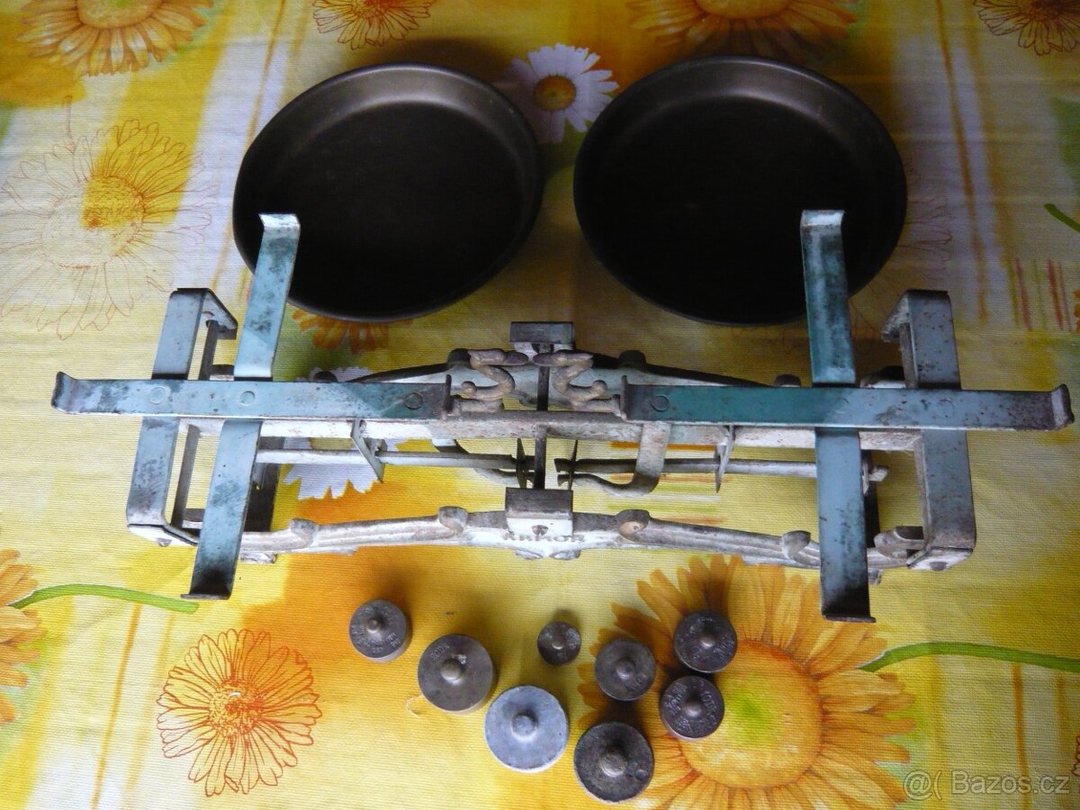 váhy mlýnek kráječ závaží - 8