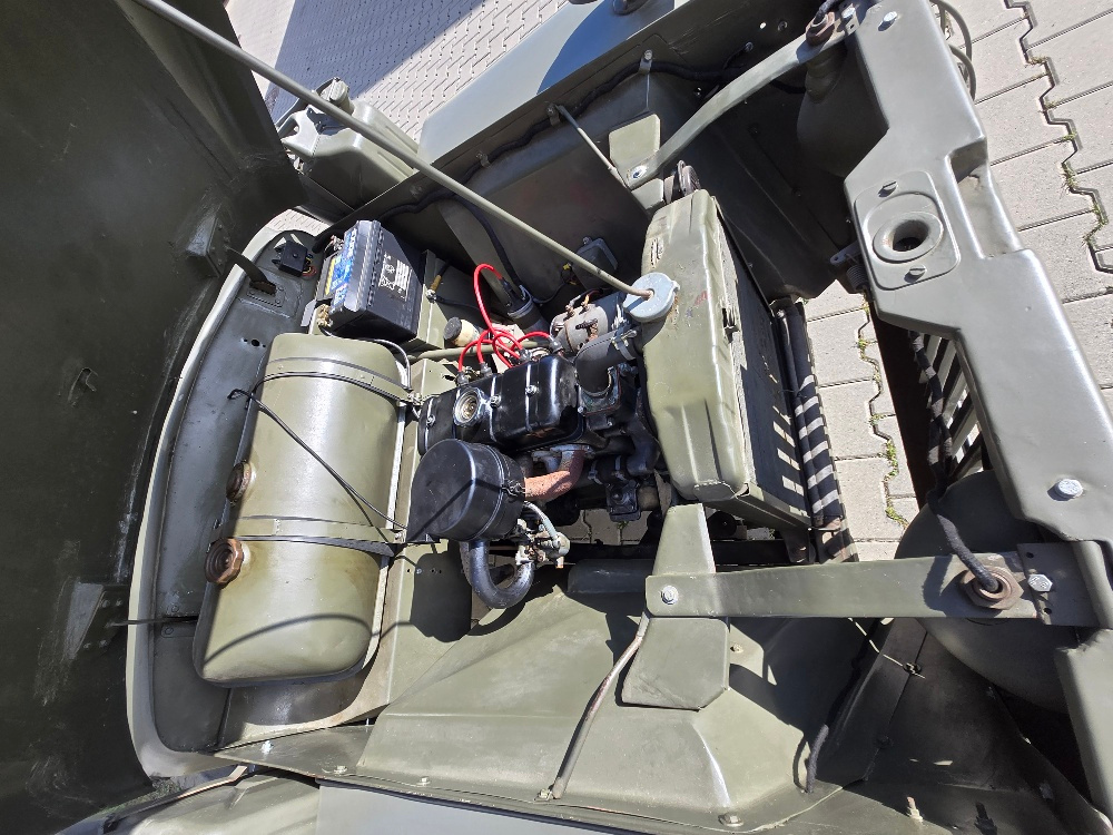 Škoda 1101 tudor bojový - 8